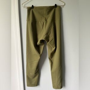 LULULEMON Women's Leggings Size 8 Olive Green Excellent Condition